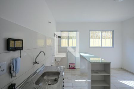Sala/cozinha de casa para alugar com 1 quarto, 32m² em Vila Pirajussara, São Paulo