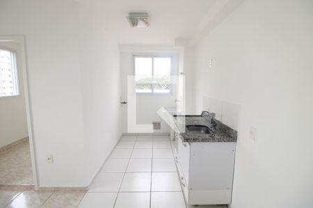 Sala / Cozinha de apartamento para alugar com 2 quartos, 37m² em Santana, São Paulo