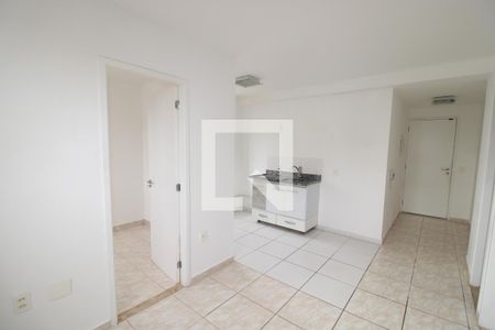 Sala / Cozinha de apartamento para alugar com 2 quartos, 37m² em Santana, São Paulo