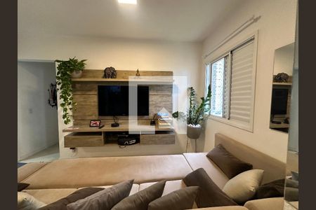 Sala de apartamento para alugar com 3 quartos, 76m² em Jardim Tupanci, Barueri