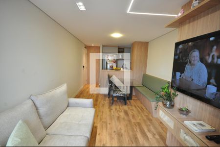 Sala de apartamento para alugar com 3 quartos, 73m² em Parque Novo Mundo, São Paulo