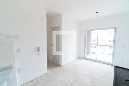 Sala/Cozinha de apartamento para alugar com 2 quartos, 44m² em Vila Guarani (zona Sul), São Paulo