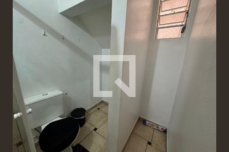 Banheiro de casa para alugar com 2 quartos, 90m² em Vila Campesina, Osasco