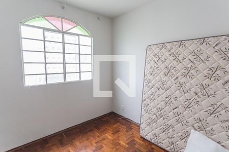 Quarto 2 de apartamento para alugar com 2 quartos, 75m² em Sagrada Família, Belo Horizonte