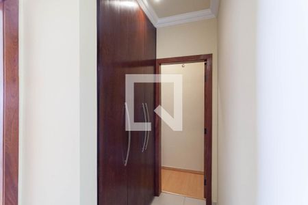 Corredor - Armário de apartamento para alugar com 2 quartos, 130m² em Castelo, Belo Horizonte