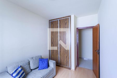Quarto  de apartamento para alugar com 2 quartos, 130m² em Castelo, Belo Horizonte