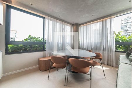Sala de apartamento à venda com 2 quartos, 90m² em Brooklin, São Paulo