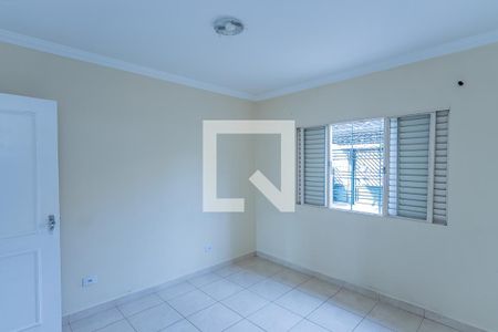 Quarto 1 de casa para alugar com 2 quartos, 100m² em Jardim Regina, São Paulo