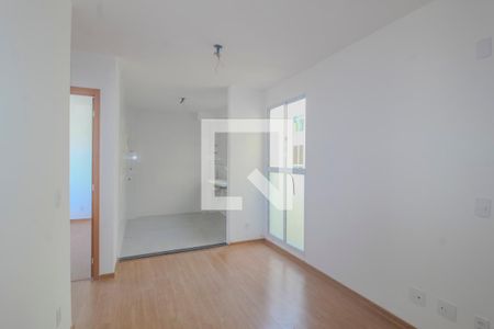 Sala de apartamento para alugar com 2 quartos, 40m² em Cavalhada, Porto Alegre
