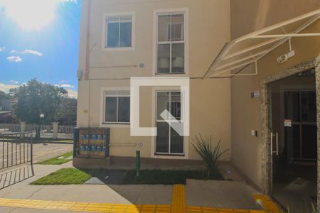 Vista de apartamento para alugar com 2 quartos, 50m² em Cavalhada, Porto Alegre