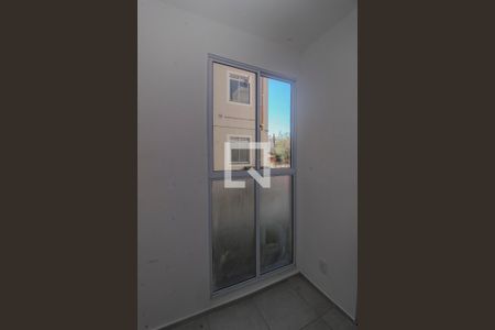 Vista  de apartamento para alugar com 2 quartos, 50m² em Cavalhada, Porto Alegre