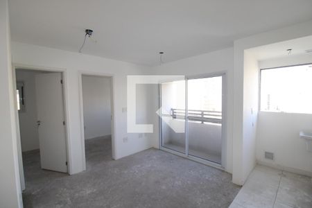 Sala / Cozinha de apartamento à venda com 2 quartos, 37m² em Parada Inglesa, São Paulo