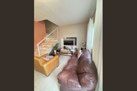 Casa à venda com 3 quartos, 99m² em Jardim Regina Alice, Barueri
