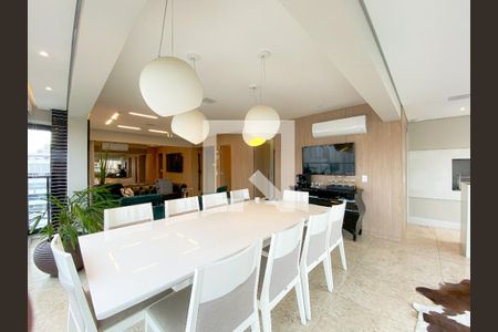 Sala de apartamento à venda com 2 quartos, 135m² em Água Branca, São Paulo