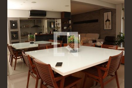 Sala de Jantar de apartamento para alugar com 2 quartos, 163m² em Jardim Goiás, Goiânia