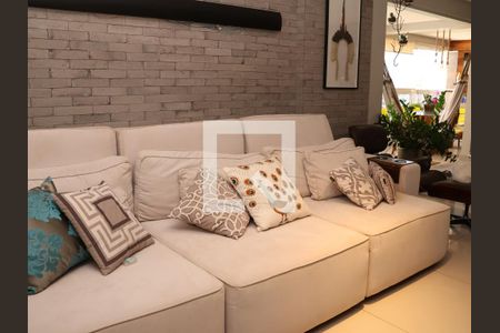 Sala de TV de apartamento para alugar com 2 quartos, 163m² em Jardim Goiás, Goiânia