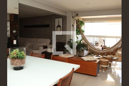 Apartamento à venda com 2 quartos, 163m² em Jardim Goiás, Goiânia