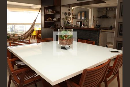 Sala de Jantar de apartamento para alugar com 2 quartos, 163m² em Jardim Goiás, Goiânia