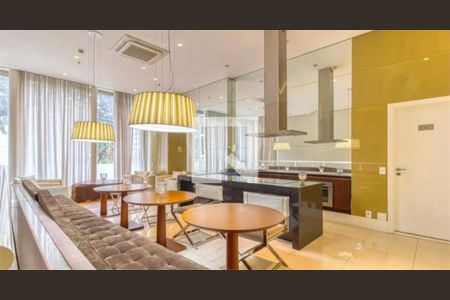 Apartamento à venda com 2 quartos, 100m² em Itaim Bibi, São Paulo