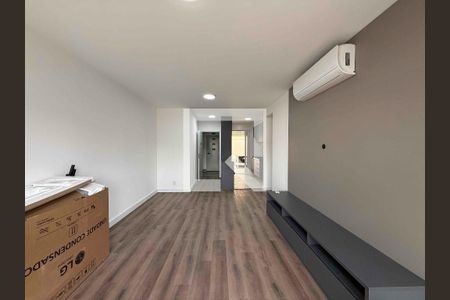 Apartamento para alugar com 2 quartos, 80m² em Vila Ester (Zona Norte), São Paulo