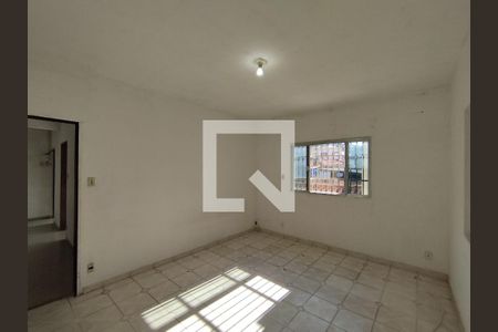 Sala  de casa para alugar com 3 quartos, 60m² em Vila Liviero, São Paulo