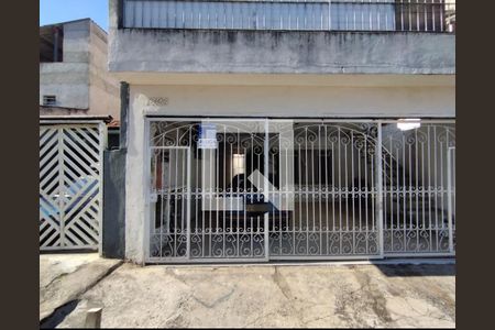 Fachada  de casa para alugar com 3 quartos, 60m² em Vila Liviero, São Paulo