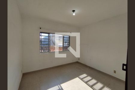 Quarto  de casa para alugar com 3 quartos, 60m² em Vila Liviero, São Paulo
