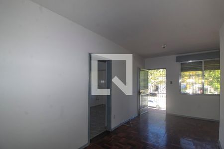 Sala de apartamento para alugar com 3 quartos, 80m² em Partenon, Porto Alegre
