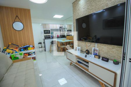 Apartamento à venda com 3 quartos, 75m² em Vila Bertioga, São Paulo
