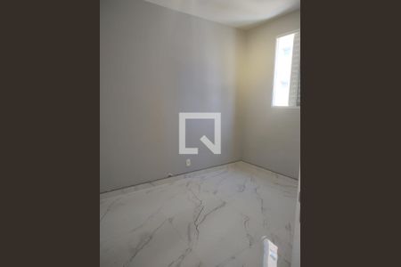 Quarto de apartamento para alugar com 2 quartos, 60m² em Vila Real, Hortolândia