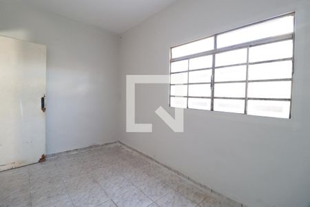Quarto 1 de casa para alugar com 3 quartos, 100m² em Custódio Pereira, Uberlândia