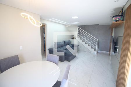Sala de apartamento para alugar com 3 quartos, 180m² em Inconfidentes, Contagem