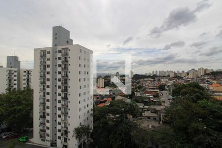 Vista Quarto 1 de apartamento para alugar com 2 quartos, 53m² em Jardim Umarizal, São Paulo