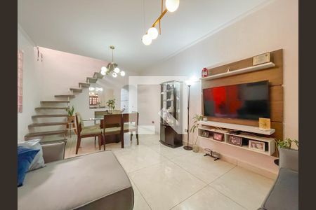 Casa à venda com 2 quartos, 225m² em Santa Maria, Osasco