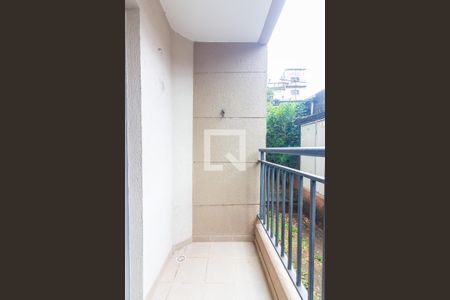 Sacada de apartamento à venda com 2 quartos, 49m² em São Pedro, Osasco