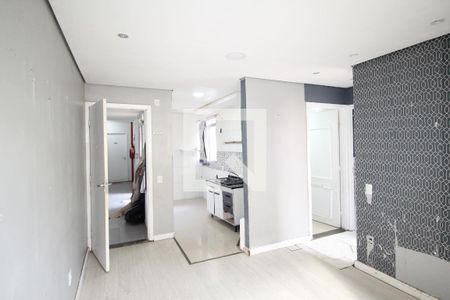 Sala de apartamento à venda com 2 quartos, 42m² em Mário Quintana, Porto Alegre