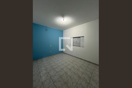 Quarto de casa para alugar com 3 quartos, 132m² em Jardim Santa Maria, Jacareí