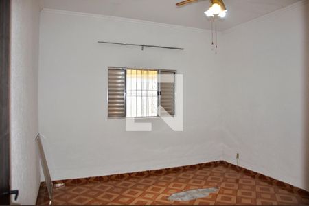 Casa à venda com 2 quartos, 210m² em Piqueri, São Paulo