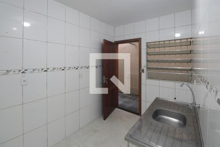 Banheiro  de apartamento para alugar com 2 quartos, 40m² em Conjunto Habitacional Jova Rural, São Paulo