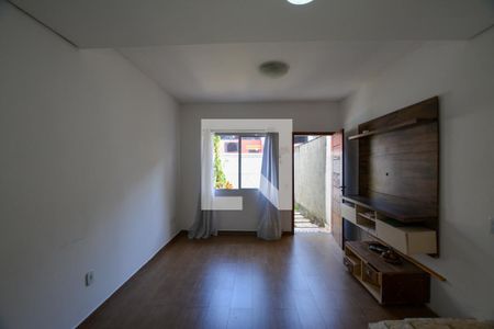 SALA de casa para alugar com 2 quartos, 90m² em Rio Pequeno, São Paulo