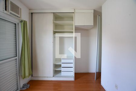 QUARTO 2  de casa para alugar com 2 quartos, 90m² em Rio Pequeno, São Paulo