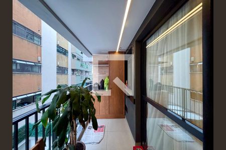 Varanda da sala de apartamento à venda com 2 quartos, 75m² em Botafogo, Rio de Janeiro