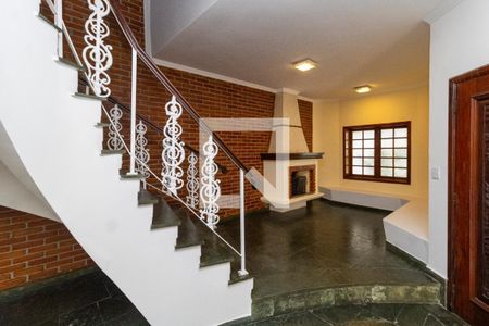Sala de casa à venda com 3 quartos, 300m² em Parque Palmas do Tremembe, São Paulo