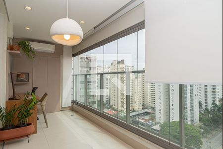 Varanda da Sala de apartamento à venda com 2 quartos, 74m² em Indianópolis, São Paulo