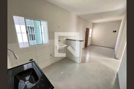 Cozinha e Área de Serviço de apartamento para alugar com 2 quartos, 53m² em Jardim Eledy, São Paulo