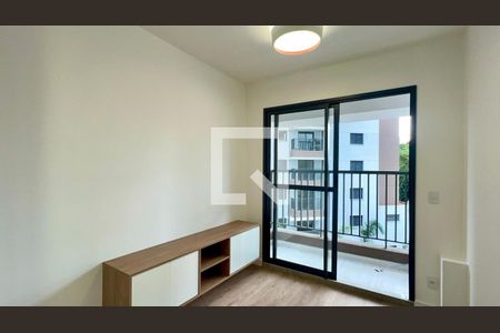Sala de kitnet/studio para alugar com 1 quarto, 27m² em Pinheiros, São Paulo