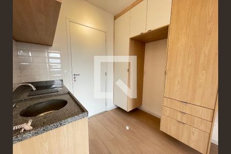 Sala/Cozinha de apartamento para alugar com 1 quarto, 28m² em Butantã, São Paulo