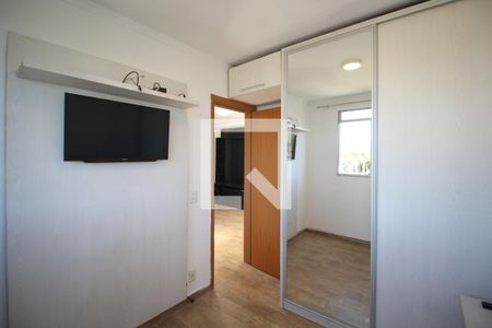 Quarto 1 de apartamento para alugar com 2 quartos, 40m² em Jardim Dona Leopoldina, Porto Alegre
