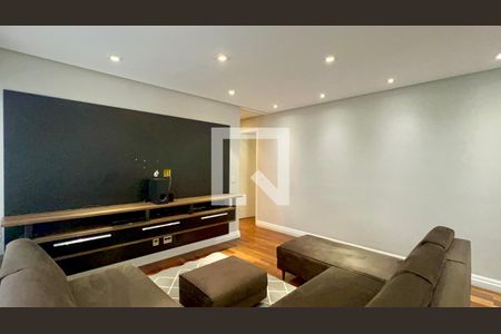 Sala de TV de apartamento para alugar com 4 quartos, 130m² em Paraíso, São Paulo