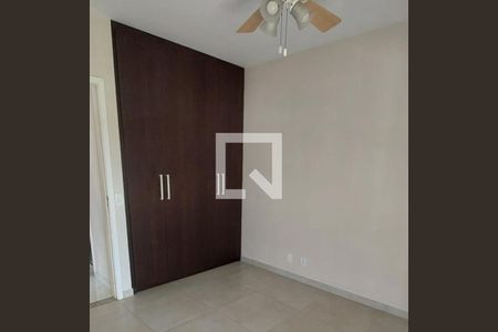Quarto de apartamento à venda com 3 quartos, 73m² em Tamboré, Barueri